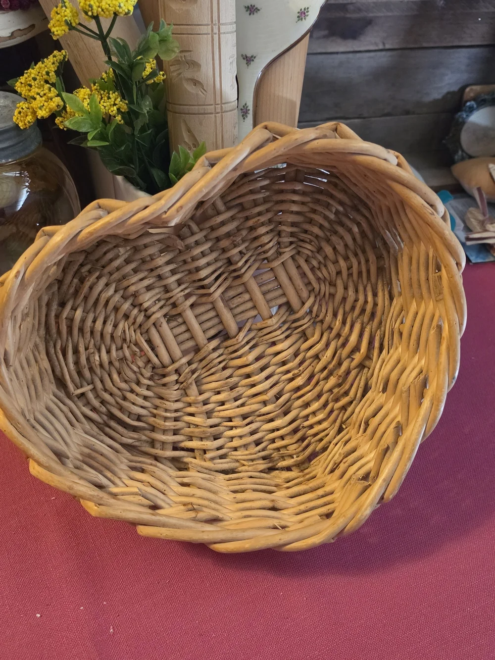 Vintage HEART Bread Basket Weaved 12x11x4 Tray Cottagecore Grannycore - Heart